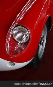 50s red car headlight close-up.. car lamp_1