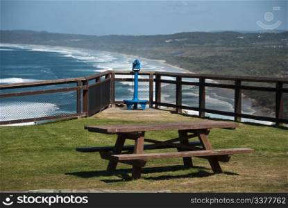 A bench above the wonderful seaside scenario of Byron Bay