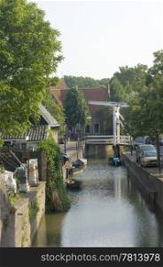 A canal in Volendam, an old fishermans&rsquo; village