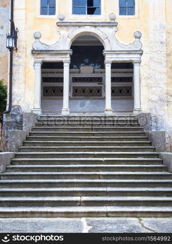 A long stair create the perspective to this 15th century Italian chapel.