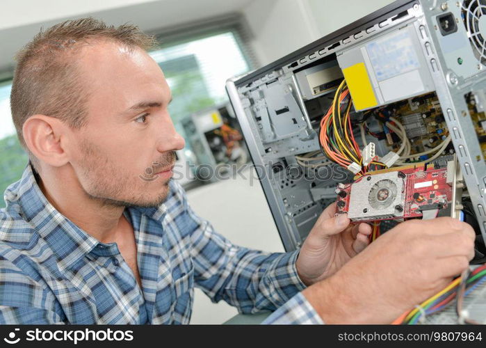 a man computer casing assembling