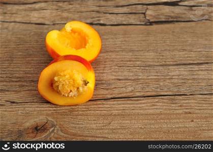 A nectarine slices in half