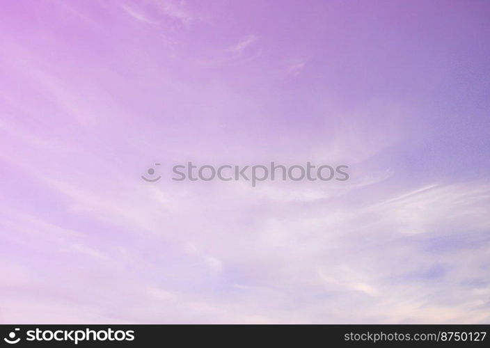 A photo of a bright and shiny blue sky with fluffy and dense white clouds of different sizes and shapes. Beautiful sky on a clear spring afternoon. A photo of a bright and shiny blue sky with fluffy and dense whi