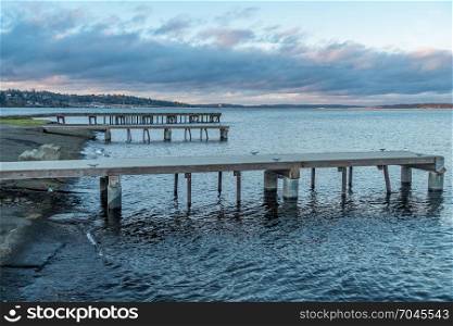 A veiw of piers on Lake Washington near Seattle at dusk.