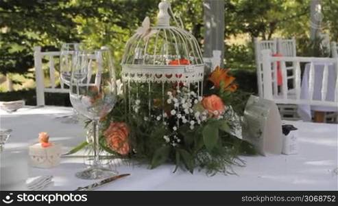 A very nicely decorated wedding table