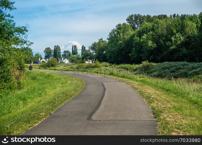 A view of homes along the Green River in Kent, Washington.