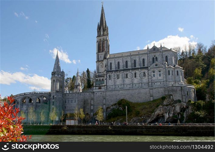 a view of the cathedral in Lourdes, France