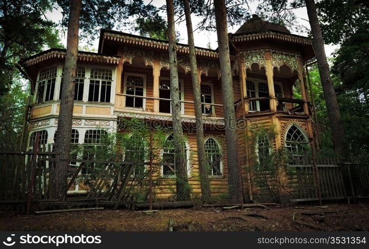 abandoned house in the forest