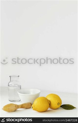 abstract minimal concept lemons