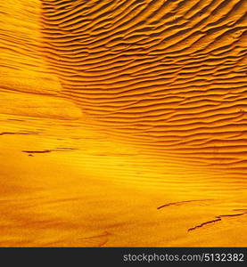 abstract texture line wave in oman the old desert and the empty quarter