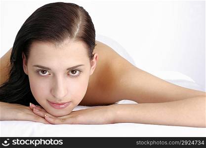 &acute;Young woman lying on front,close up&acute;