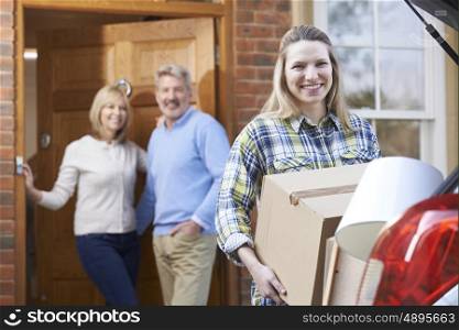 Adult Daughter Moving Out Of Parent's Home