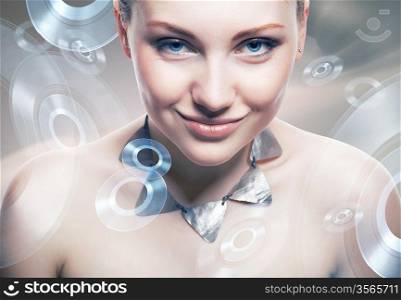 adult woman with accessorize with abstract circles