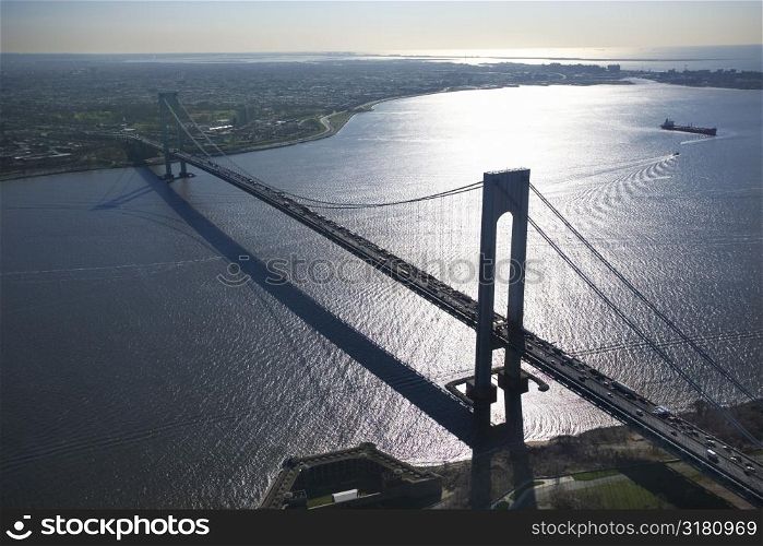 Aerial view of New York City&acute;s Verrazano-Narrow&acute;s bridge with ship.