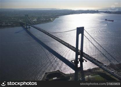 Aerial view of New York City&acute;s Verrazano-Narrow&acute;s bridge with ship.