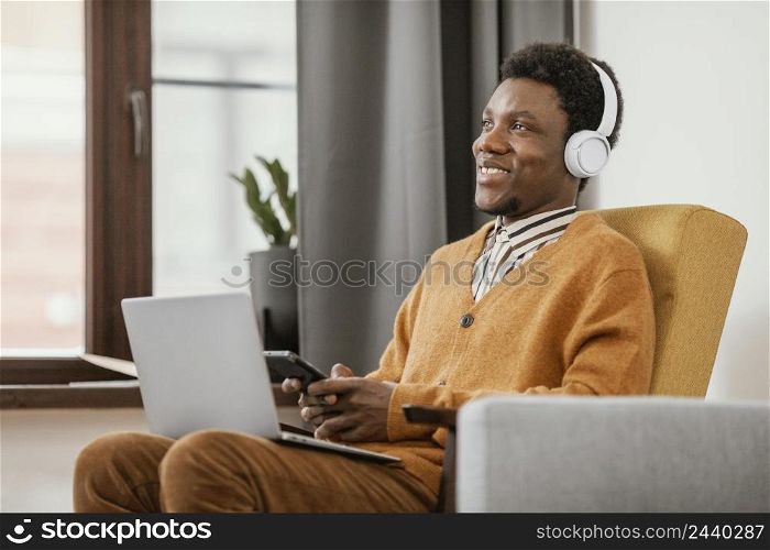 african american man working from home 4