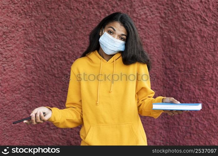 african american woman wearing face mask
