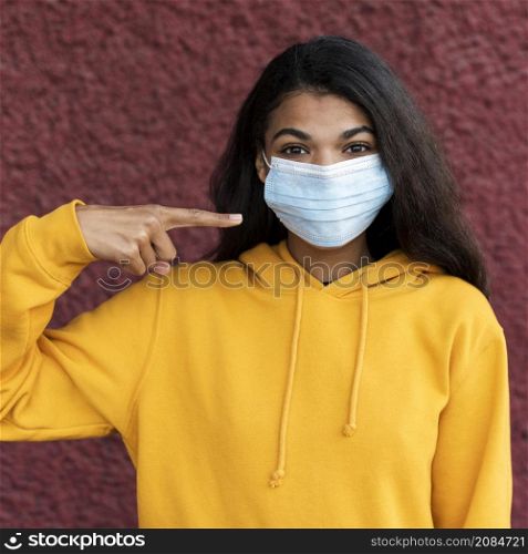 african american woman wearing medical mask