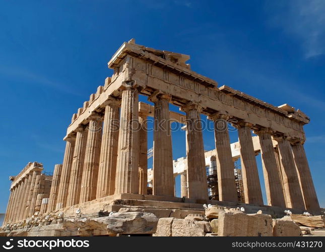 Akropolis in Athen in front of blue sky