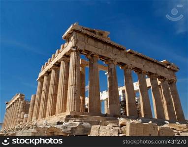 Akropolis in Athen in front of blue sky
