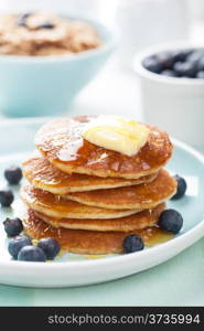 american pancakes with syrup and blueberry