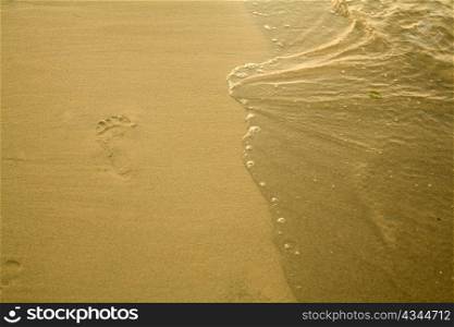 An image of a footmark on the beach