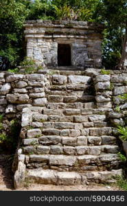 Ancient Maya city ruins of Tulum, Yucatan, Mexico