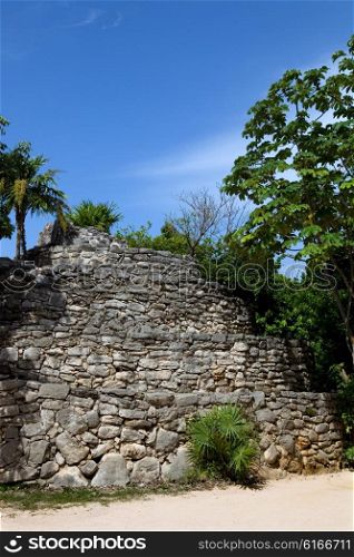 Ancient Maya city ruins of Tulum, Yucatan, Mexico