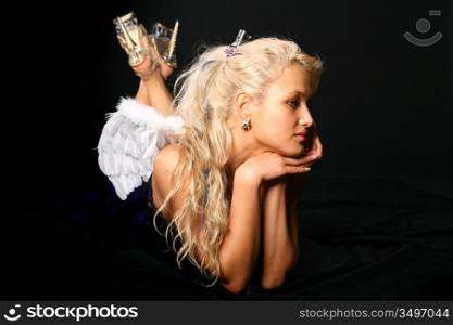 angel girl blondie and white wings