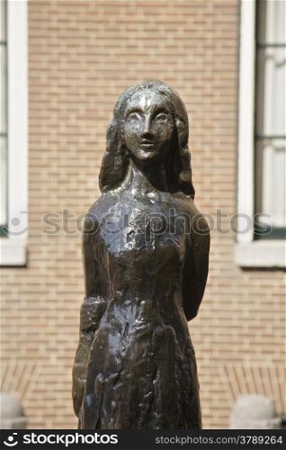 Anne Frank statue in a passage in Amsterdam, Netherlands Holland, Europe.&#xA;Photo taken on: August 27th, 2013