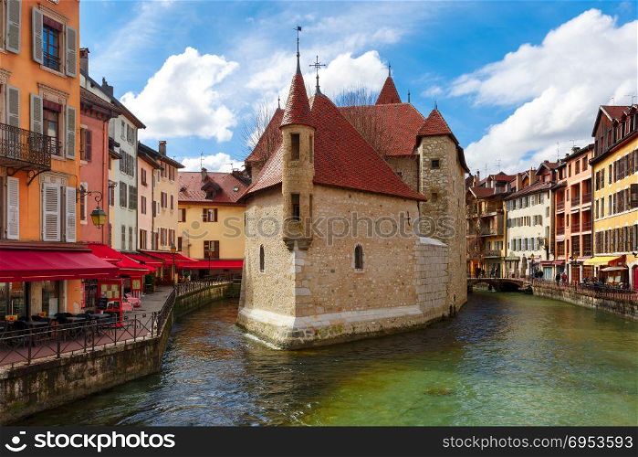 Annecy, called Venice of the Alps, France. The Palais de l&rsquo;Isle and Thiou river in the morning in old city of Annecy, Venice of the Alps, France
