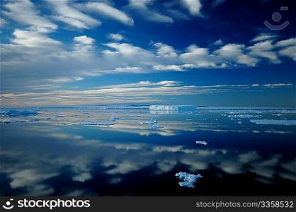 Antarctic mirror