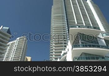 ApartmentgebSude in Miami in der NShe von Brickell Avenue - Apartment building in Miami on Brickell Avenue