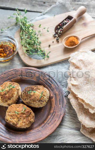 Appetizer with falafel, cottage cheese and vegetables