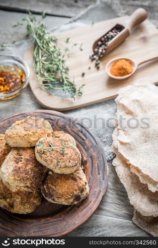 Appetizer with falafel, cottage cheese and vegetables