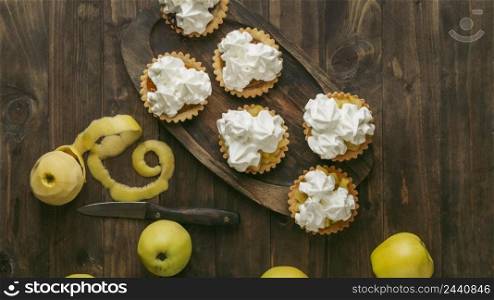 apple pie tart with whipped cream 6
