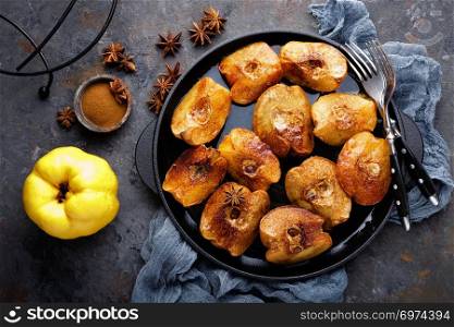 Apple quince baked with honey and cinnamon. Healthy vegetarian dessert