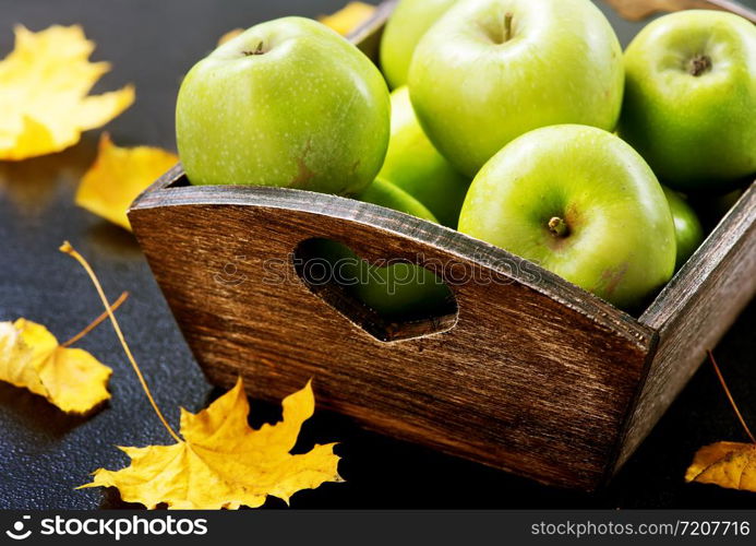 apples on a table, crop of apples