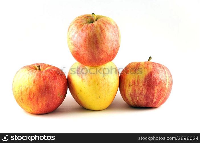 apples stacked