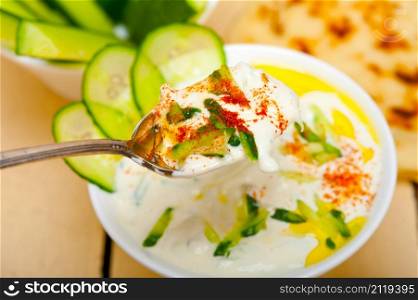 Arab middle east salatit laban wa kh&rsquo;yar Khyar Bi Laban goat yogurt and cucumber salad