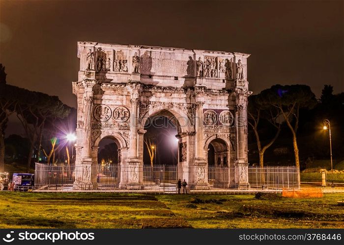 Arch of Constantine near the Colosseum (Arco di Costantino) night view
