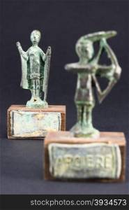 archer bronze statuette and chieftain praying with cloak and stick fgurine