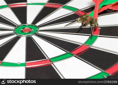 arrows and darts target the exact game