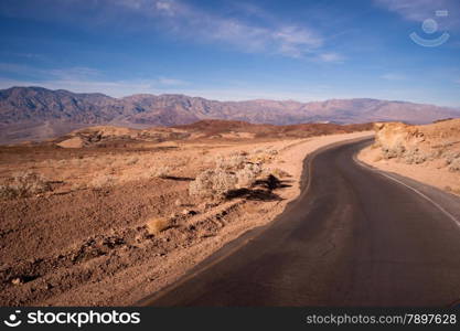 Artist&rsquo;s Drive goes deeper into the beauty of Death Valley