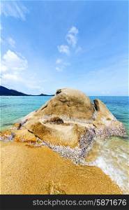 asia kho tao bay isle white beach rocks in thailand and south china sea