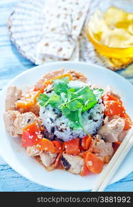 asian food: boiled rice with fried chicken