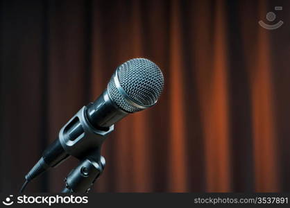 Audio microphone against the background