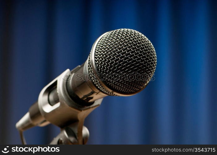 Audio microphone against the background