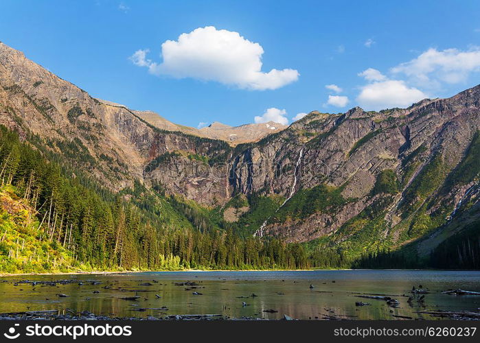 Avalanche lake in Glacial national park in Montana