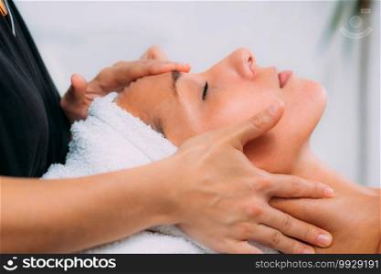 Ayurvedic Facial Massage 